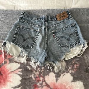 High Waisted Levi’s Shorts